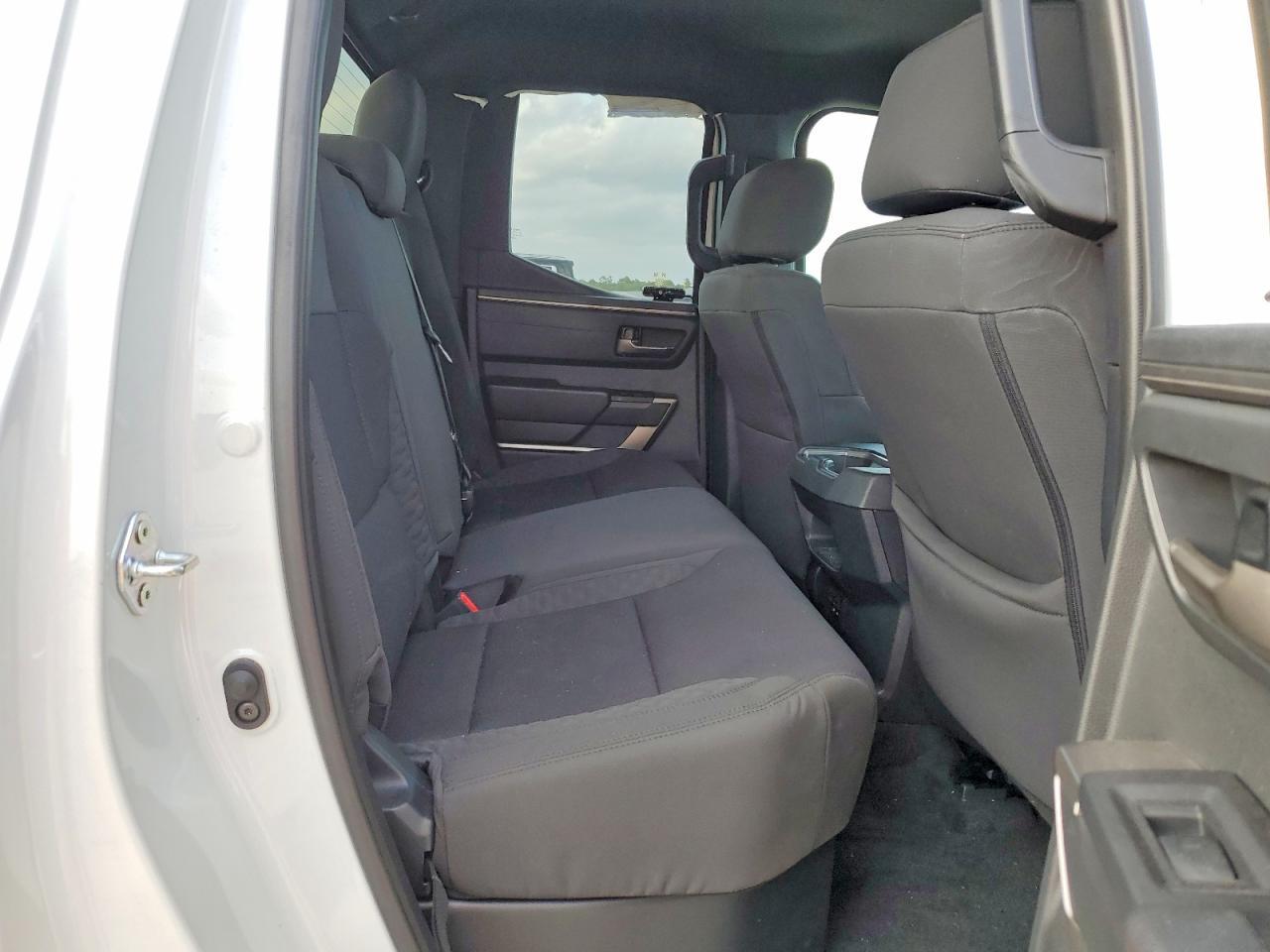 2025 Toyota Tundra SR5