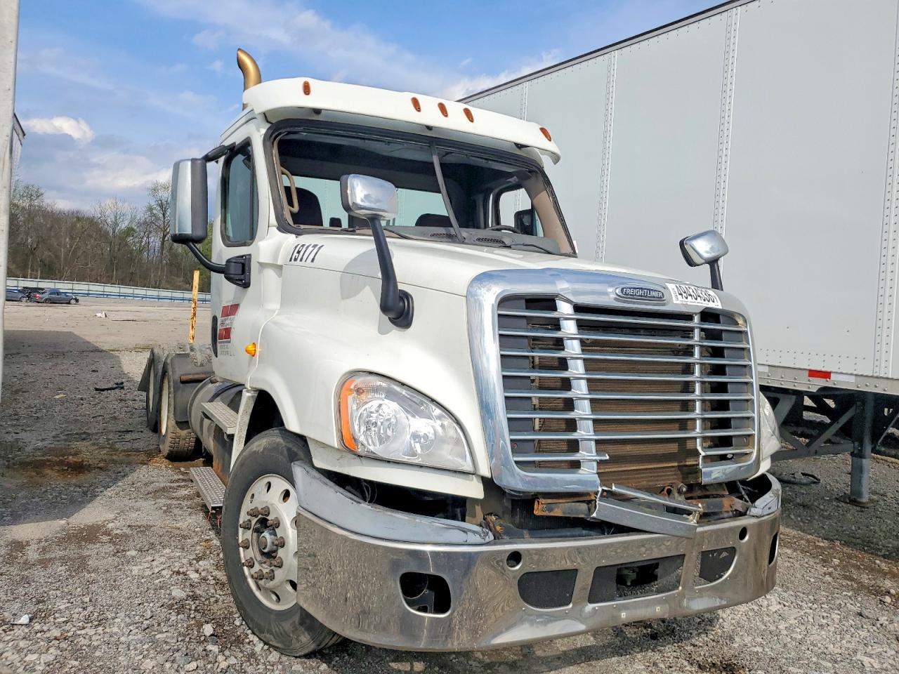 2013 Freigliner Cascadia 125