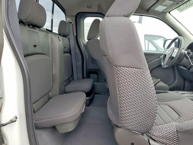 2019 Nissan Frontier sv V6