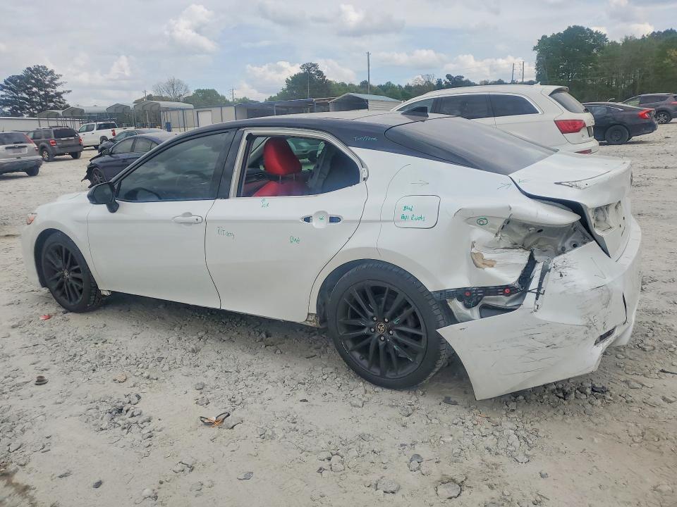 2020 Toyota Camry xse