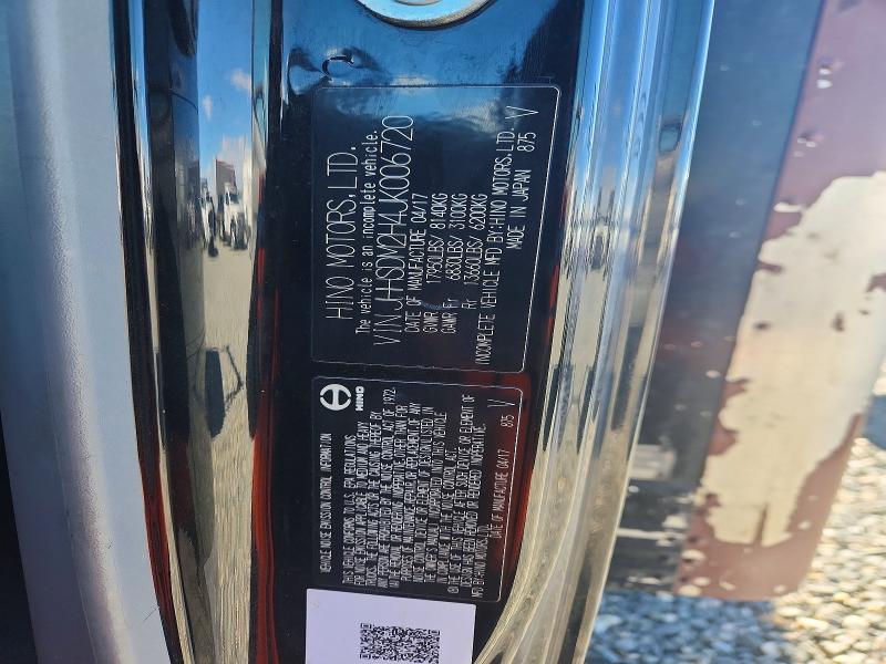 2018 Hino 195 BOX Truck