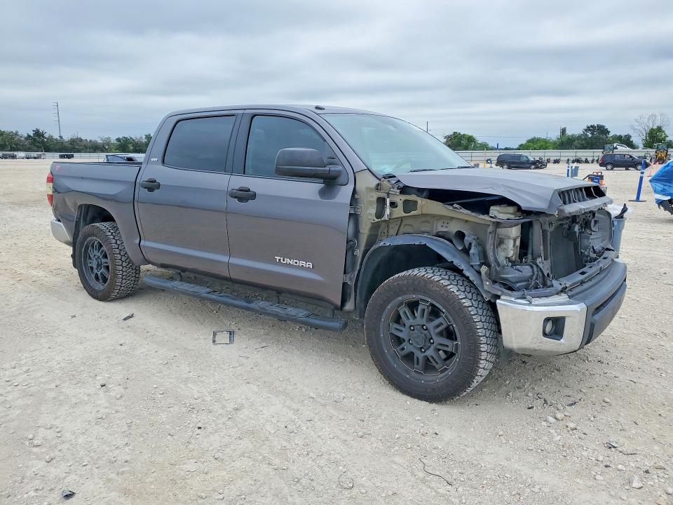 2016 Toyota Tundra Crewmax SR5