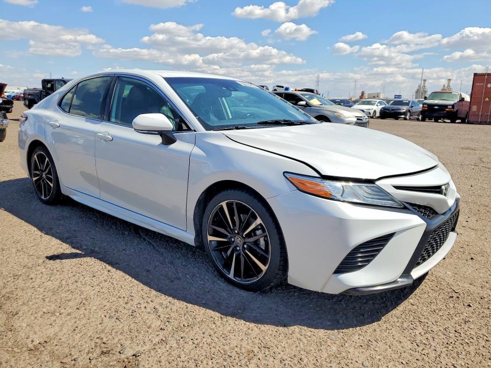 2020 Toyota Camry xse