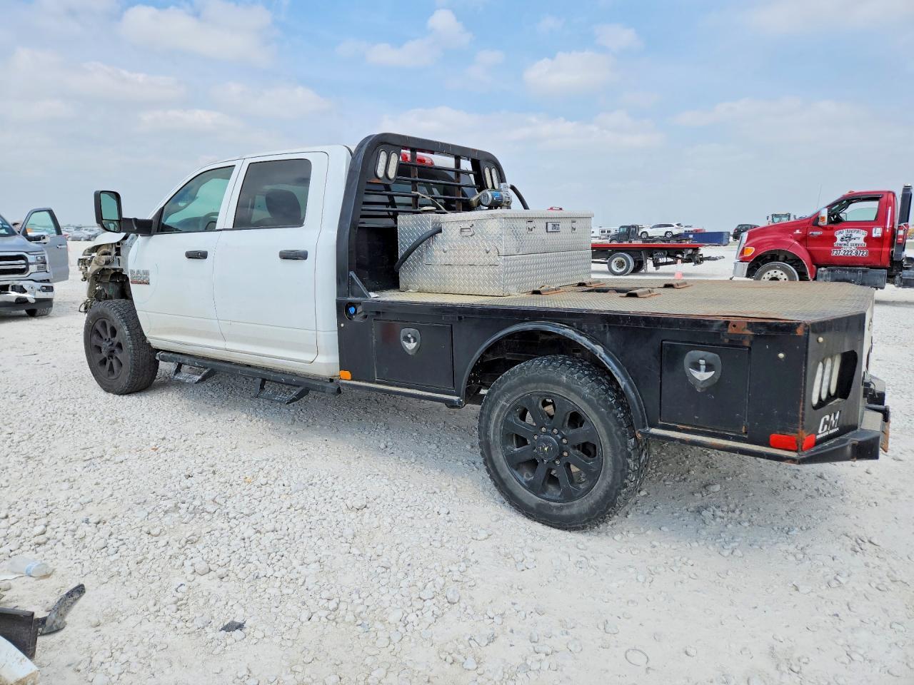 2018 Dodge RAM 2500 Flatbed Truck