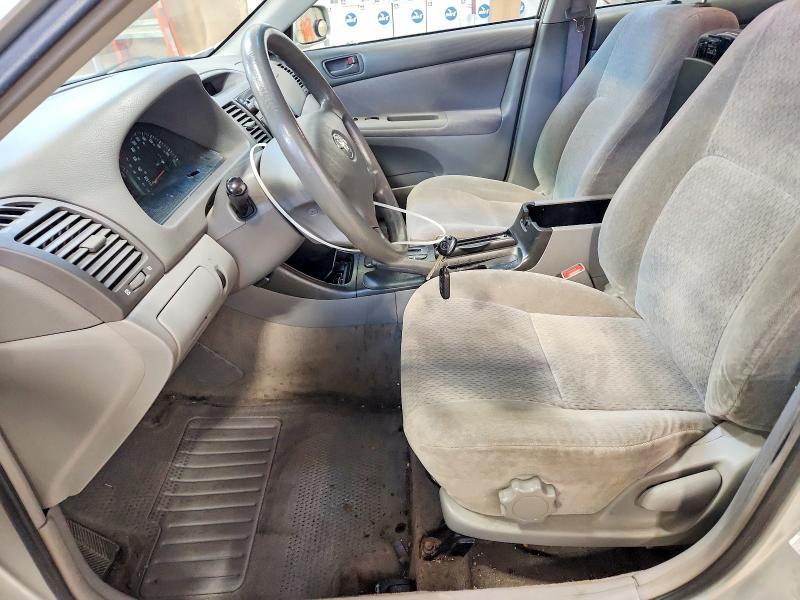 2002 Toyota Camry le V6