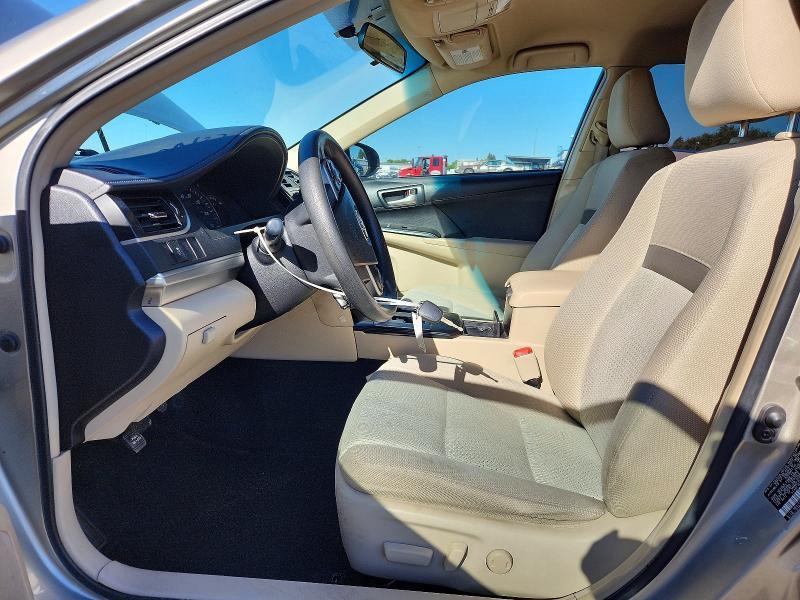 2014 Toyota Camry le
