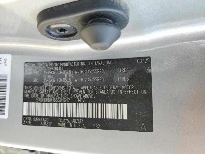 2025 Toyota Highlander xse