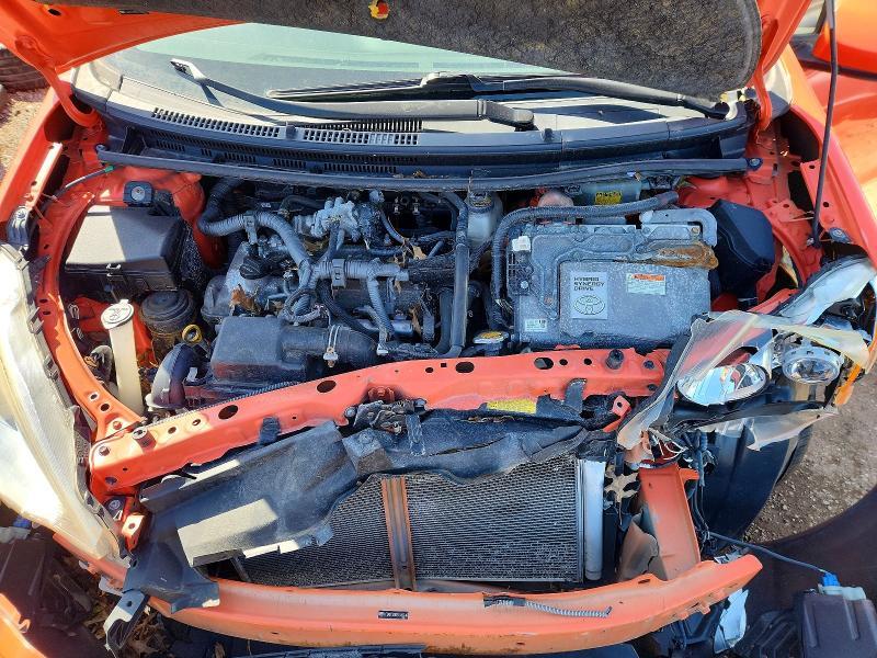 2014 Toyota Prius c two