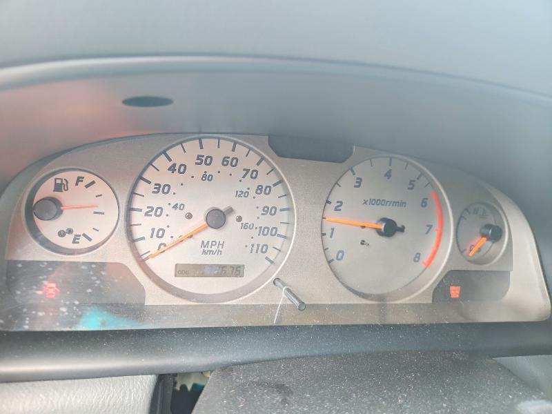 2001 Nissan Frontier XE