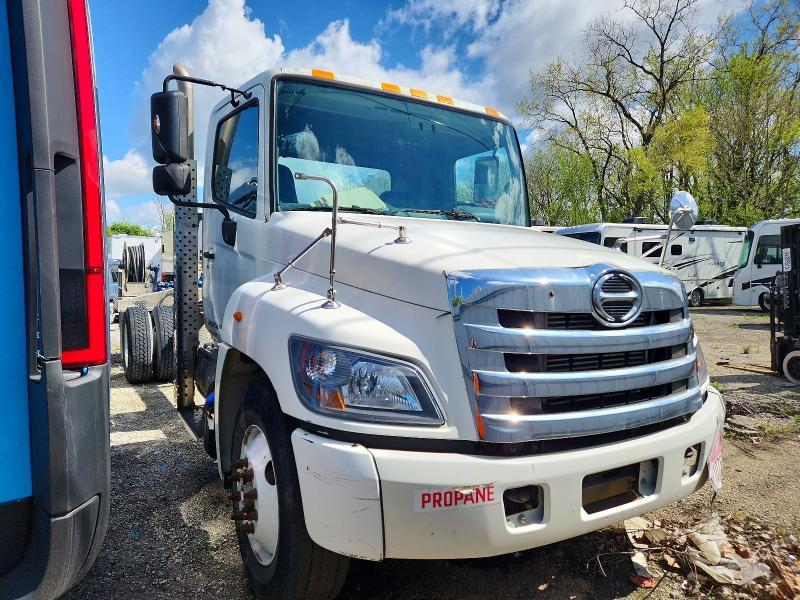 2014 Hino 338 Propane Delivery Truck