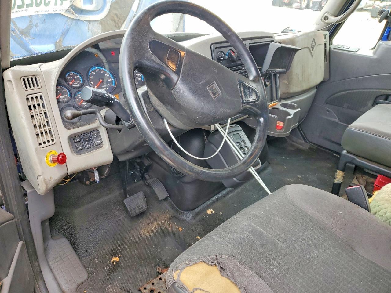 2008 International 4300 BOX Truck