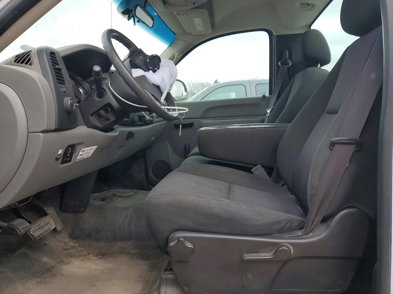 2012 Chevrolet Silverado C2500 Heavy Duty