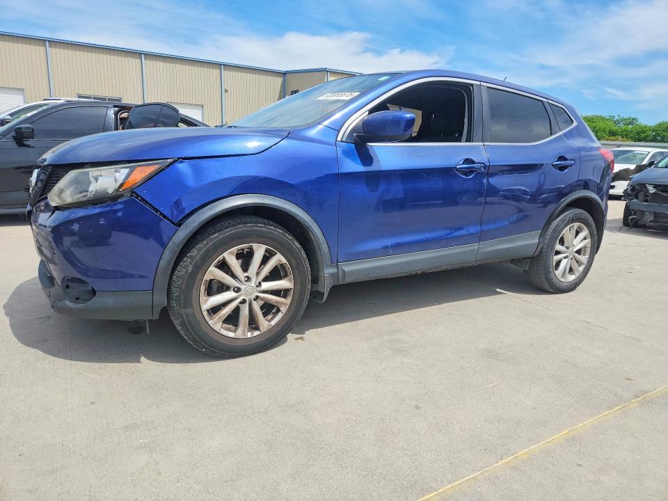 2018 Nissan Rogue Sport s