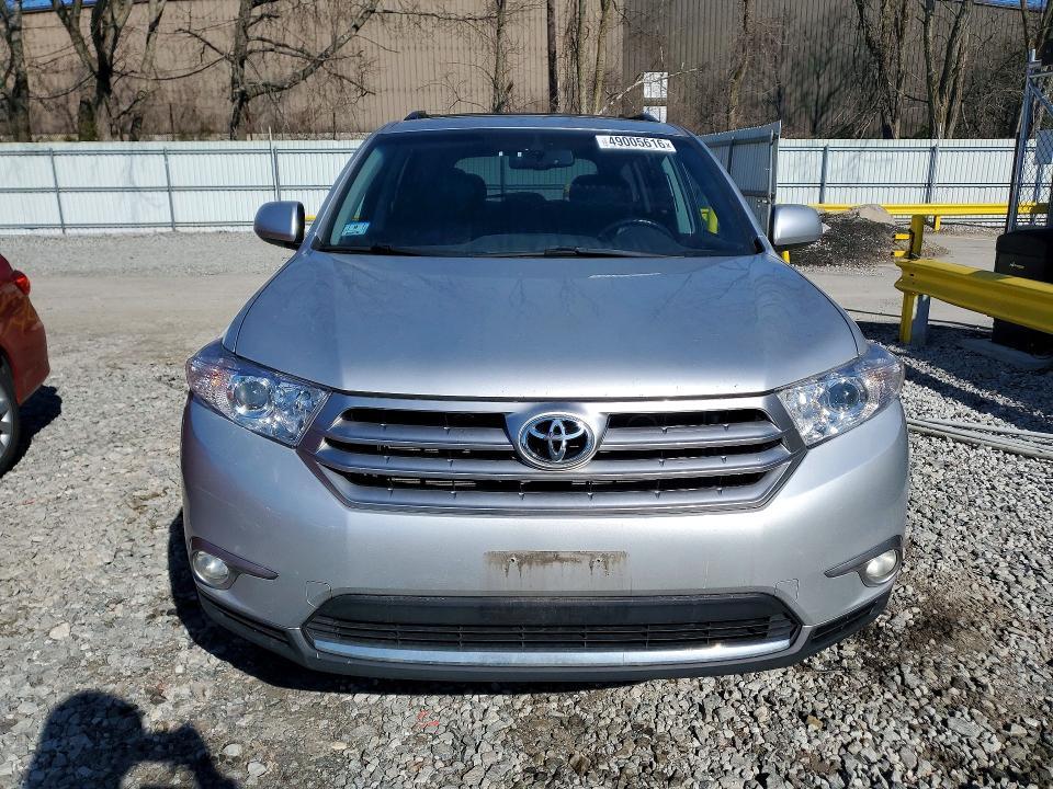 2011 Toyota Highlander se