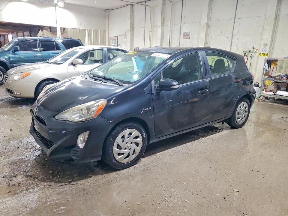 2016 Toyota Prius c two