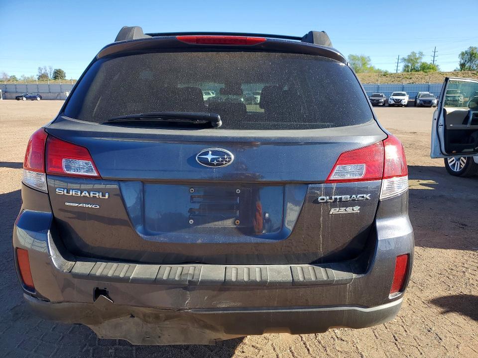 2013 Subaru Outback 2.5i Premium