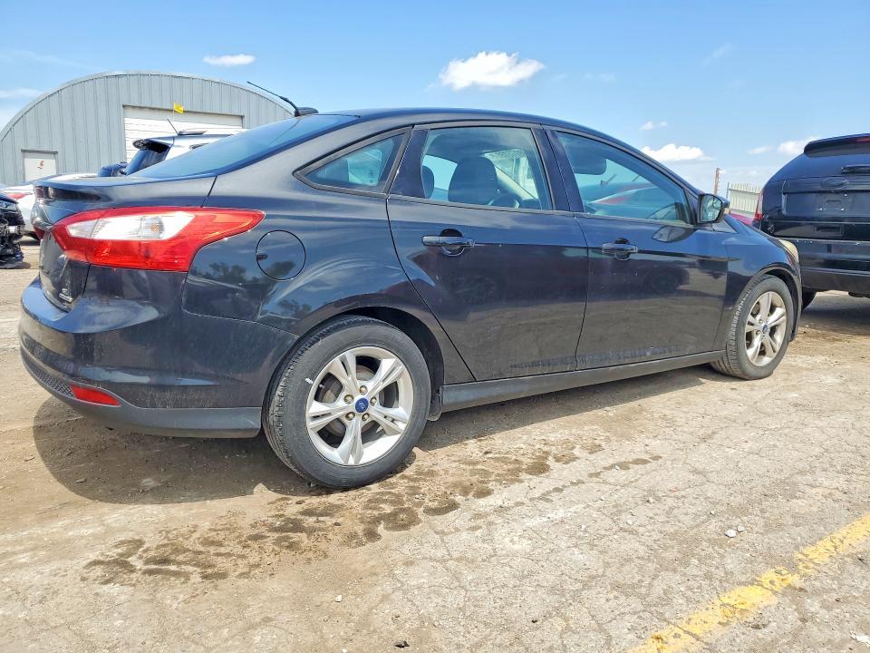 2014 Ford Focus s