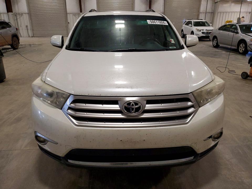 2012 Toyota Highlander se