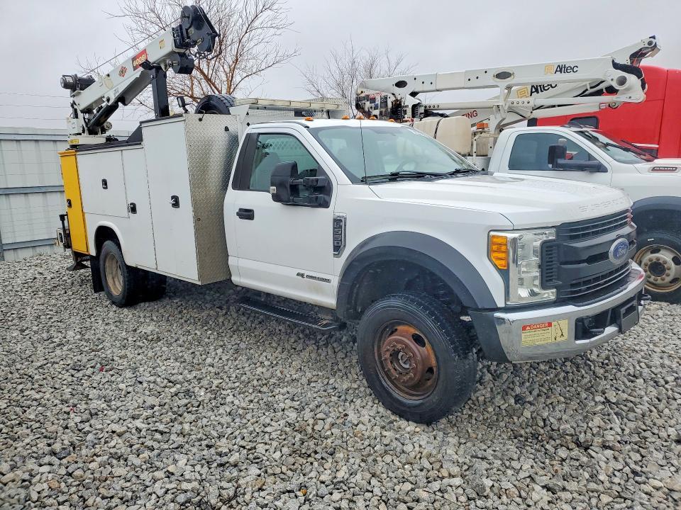 2017 Ford F550 Super Duty Utility / Service Truck