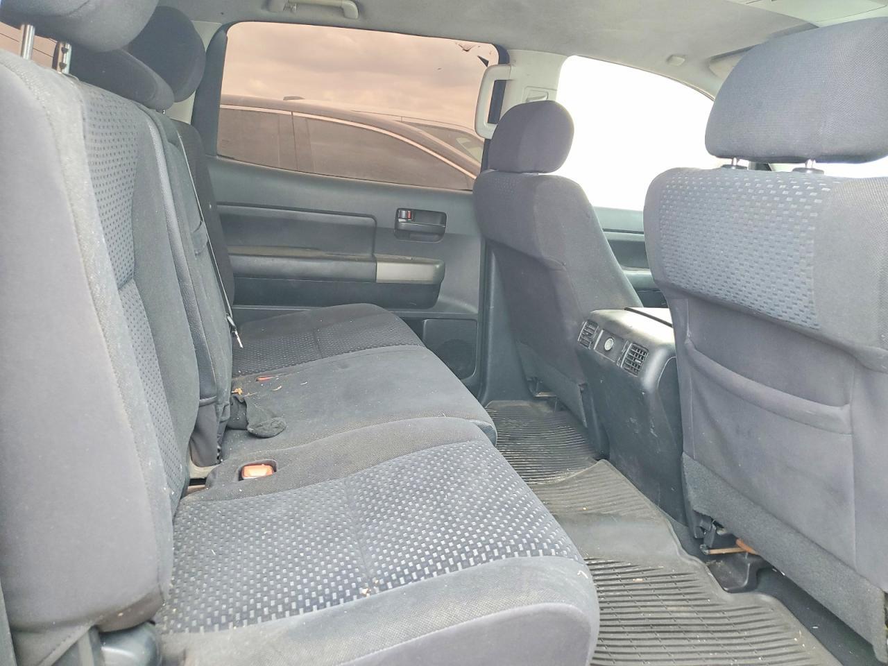 2011 Toyota Tundra Grade