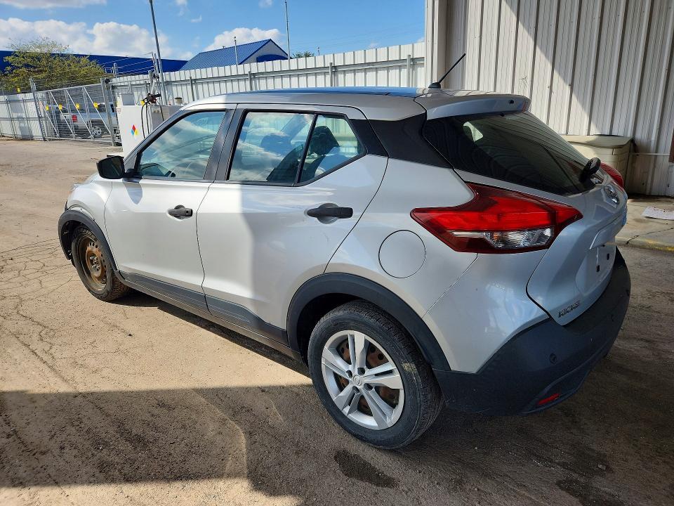 2020 Nissan Kicks s
