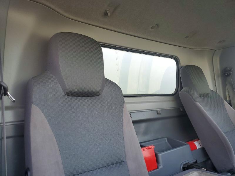 2014 Isuzu NQR Refrigerated BOX Truck