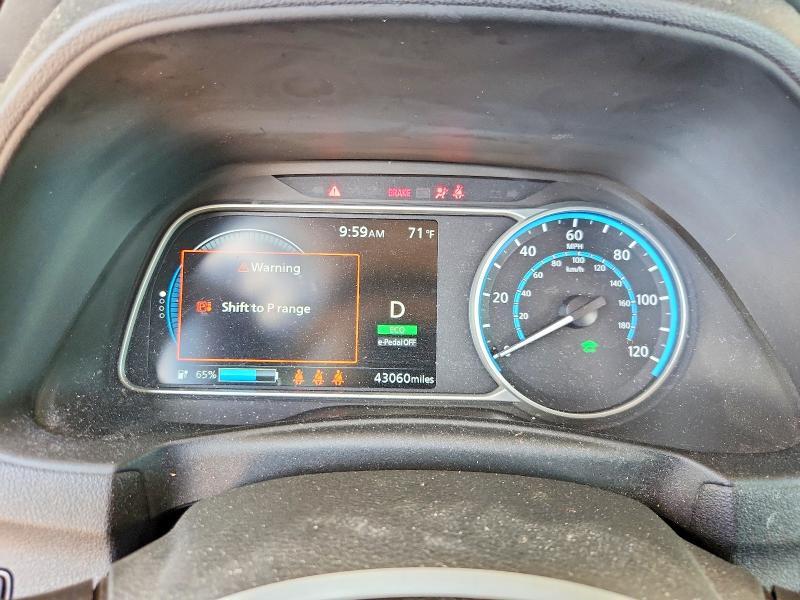 2022 Nissan Leaf sv