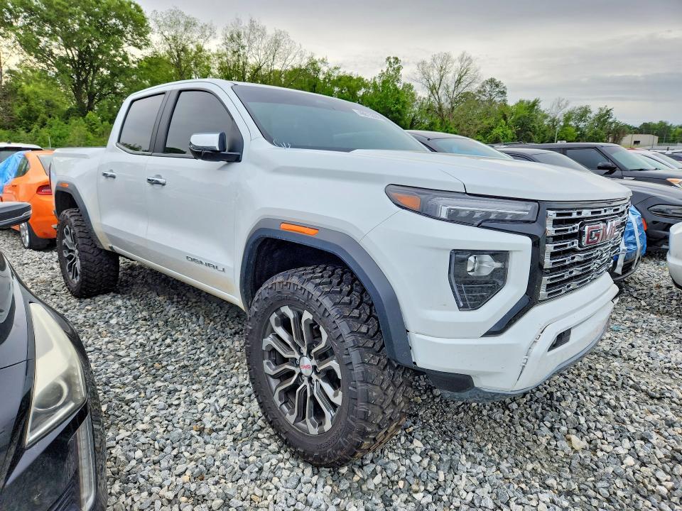 2024 GMC Canyon Denali
