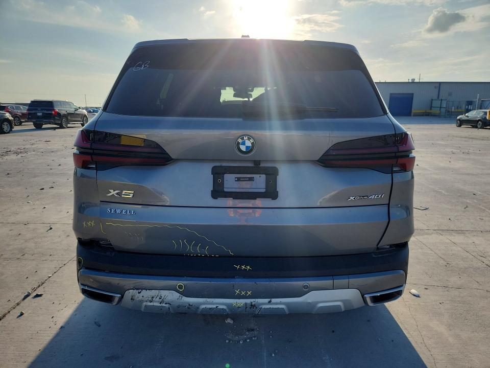2025 BMW X5 Xdrive40i