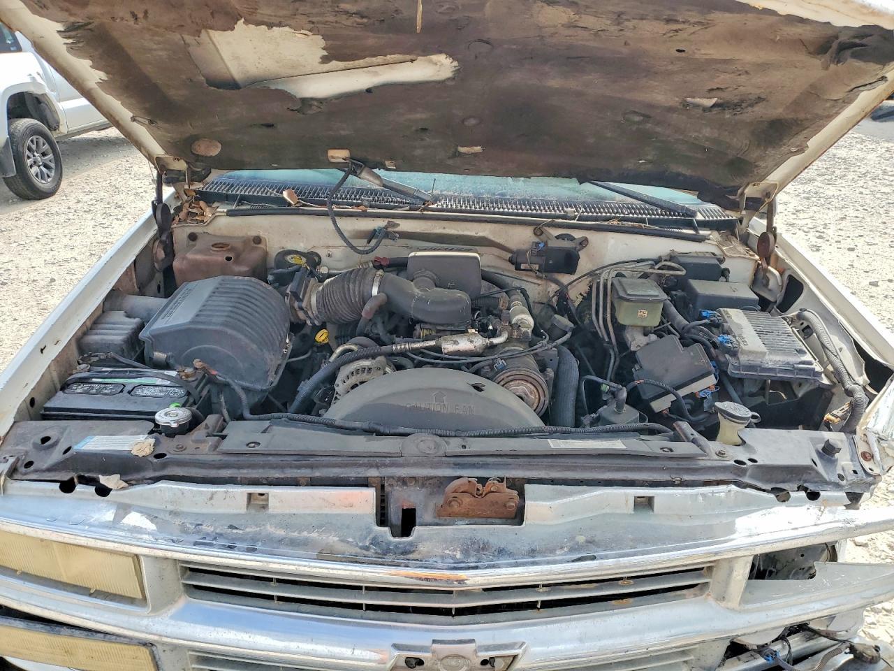 2000 Chevrolet GMT-400 C3500