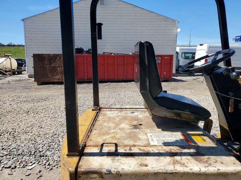 2000 Yale Forklift