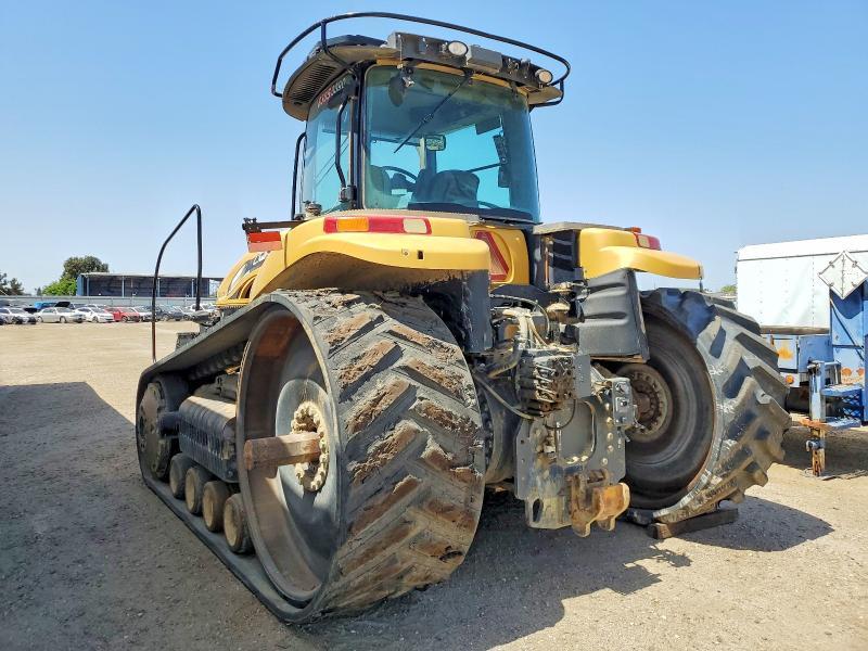 2010 Challenger 835 Tractor