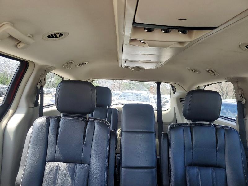 2014 Chrysler Town & Country Touring
