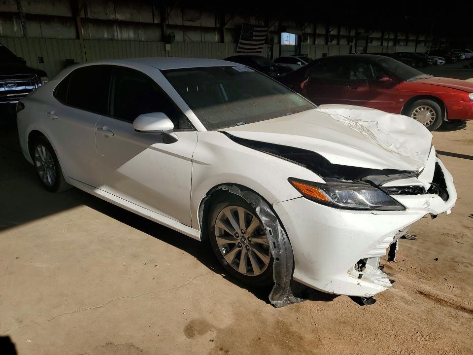 2019 Toyota Camry le