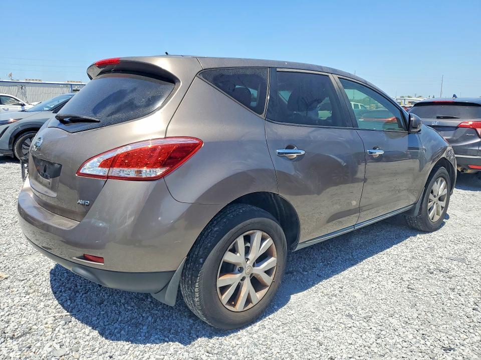 2012 Nissan Murano s