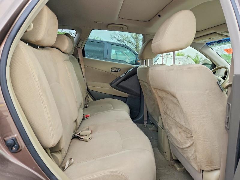 2012 Nissan Murano s