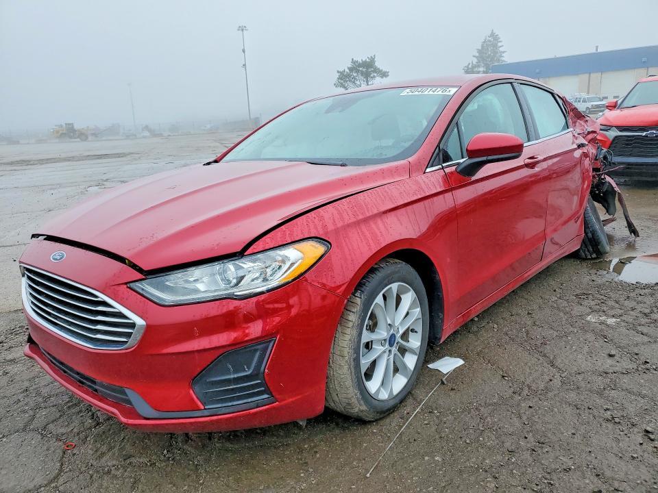 2020 Ford Fusion se