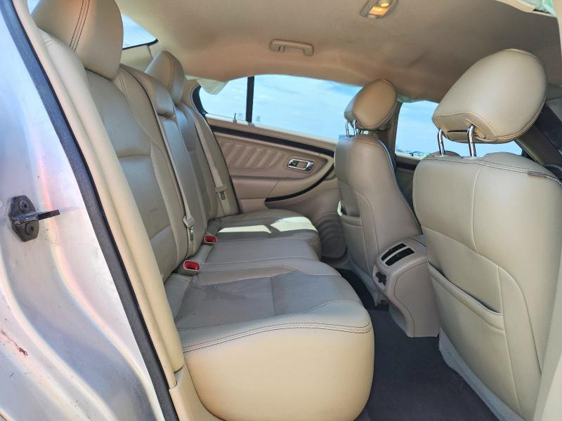 2017 Ford Taurus Limited