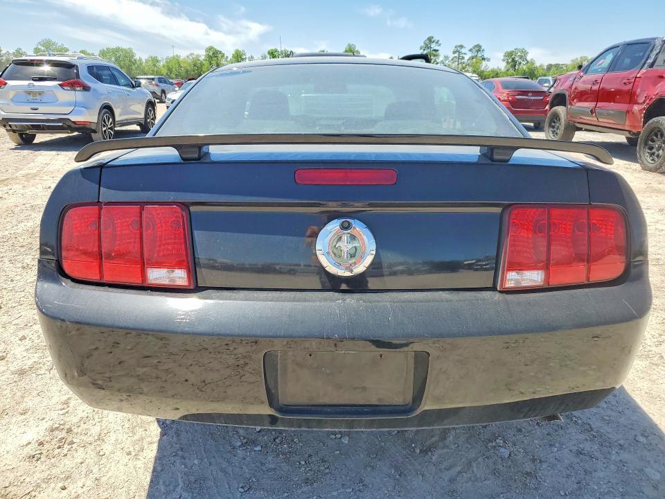 2006 Ford Mustang