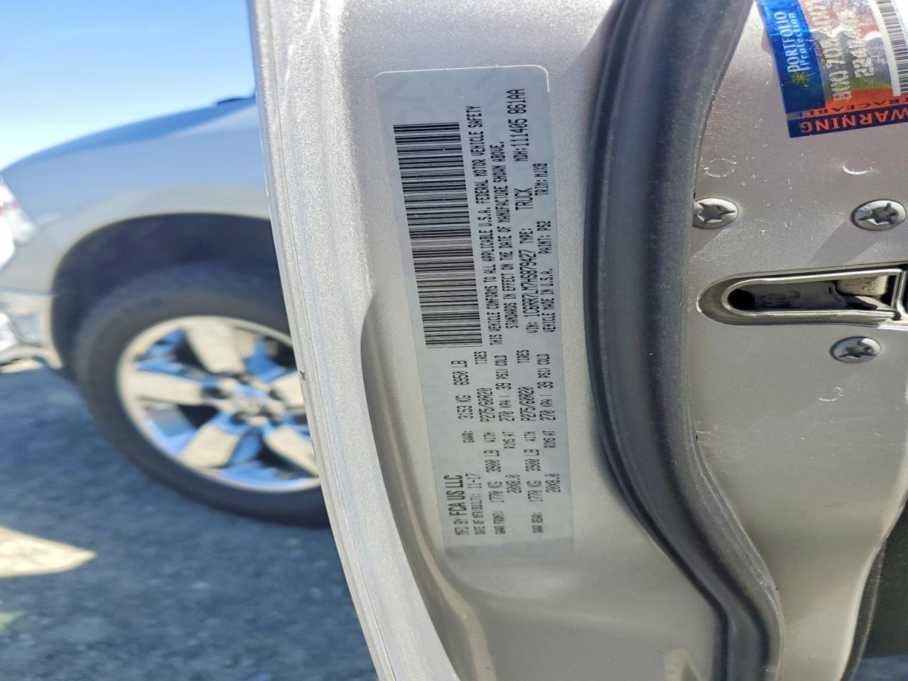 2017 Dodge RAM 1500 SLT