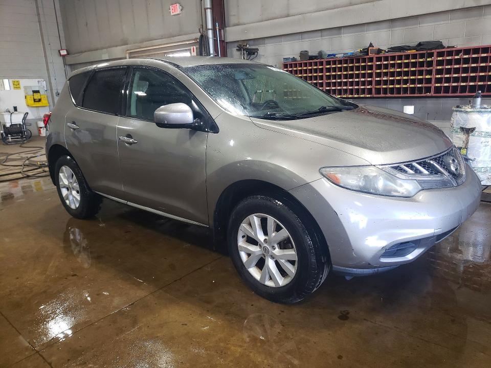 2011 Nissan Murano s