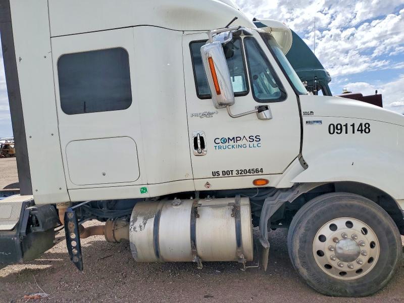 2013 International Lf677 Semi Truck