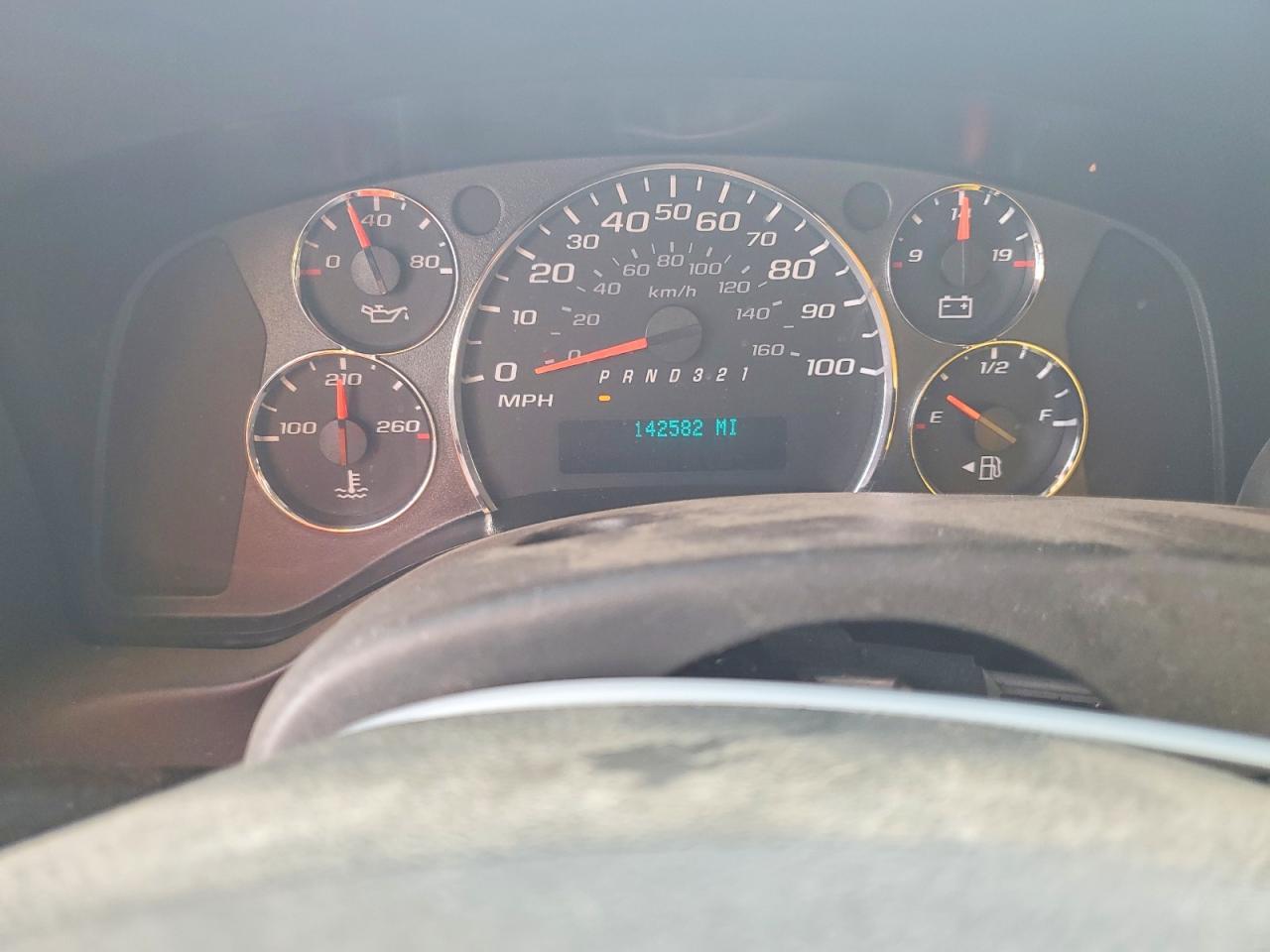 2009 GMC Savana BOX Truck