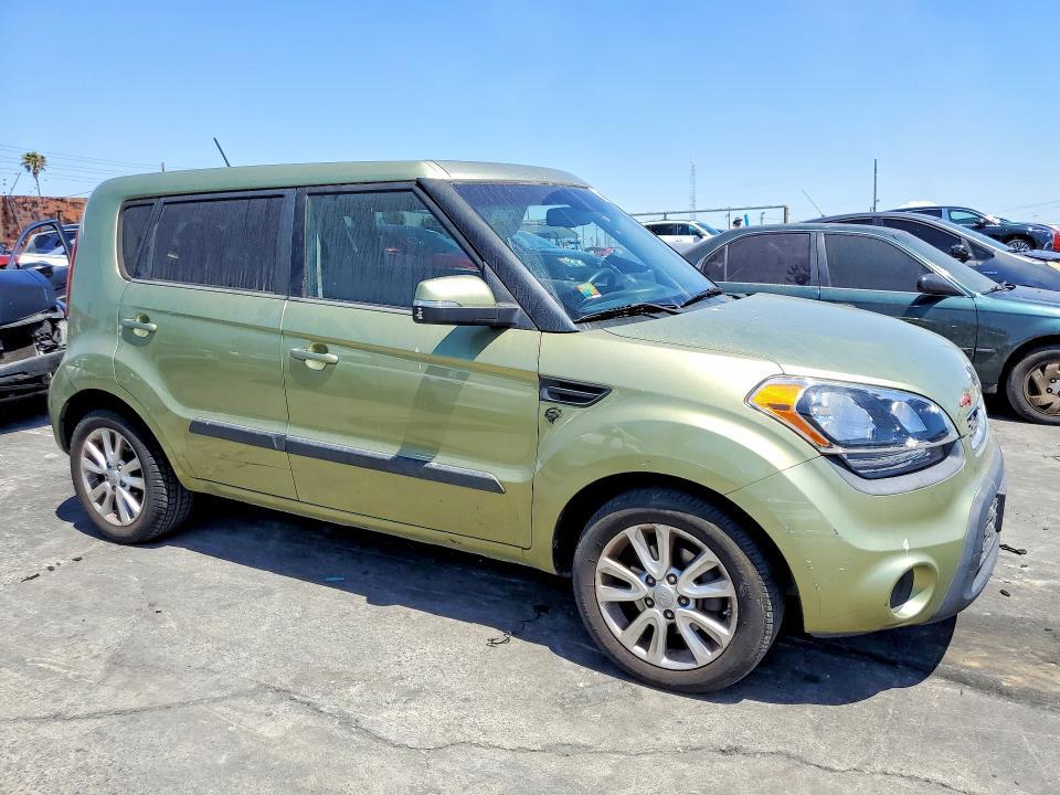 2012 KIA Soul +
