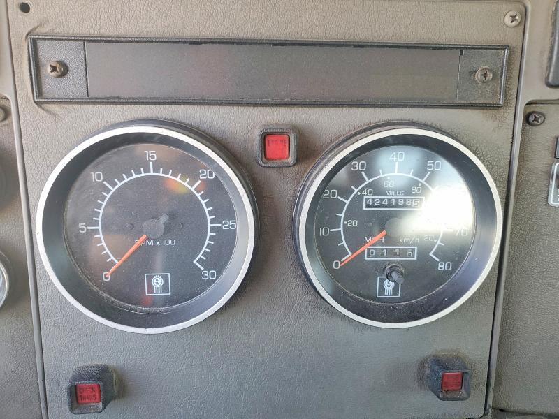 2006 Kenworth Construction T300