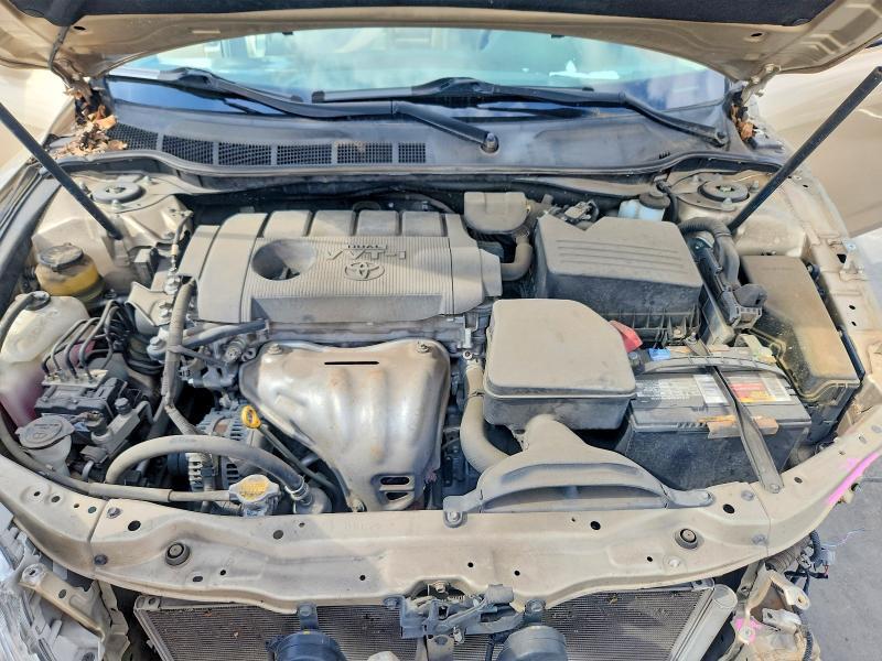 2010 Toyota Camry le