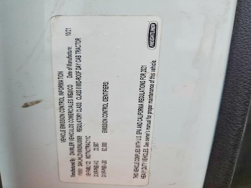 2022 Freigliner 2022 Freightliner Cascadia 126 Semi Truck