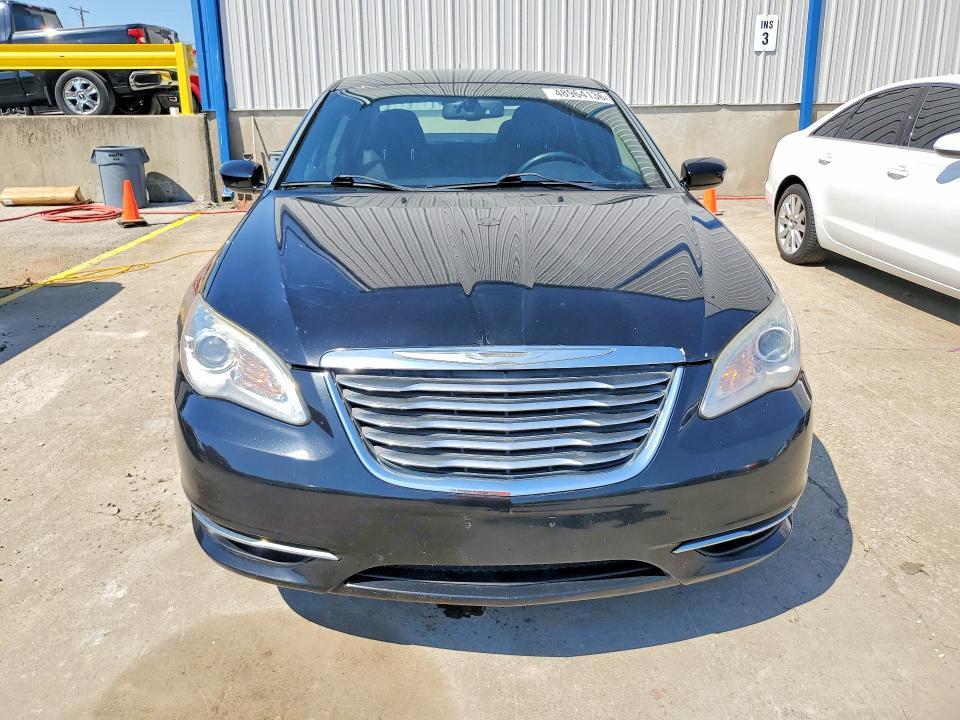 2012 Chrysler 200 Touring
