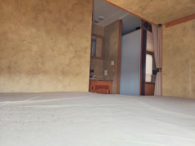 2010 Keystone Hideout Camper