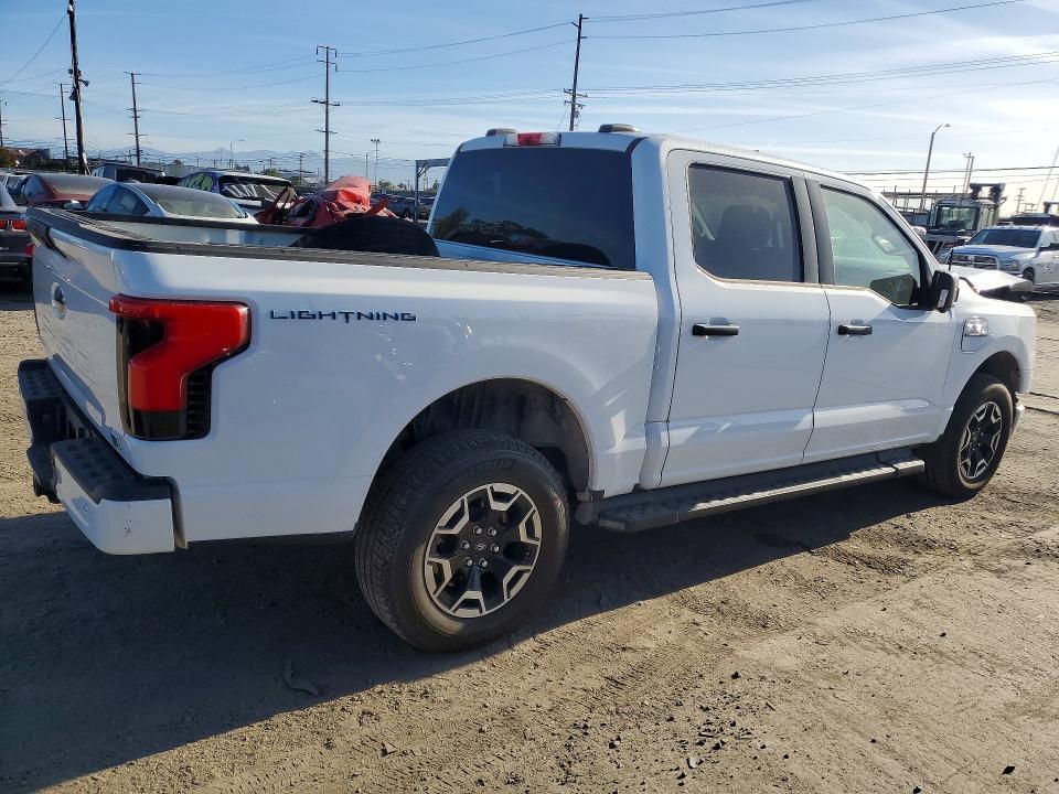 2023 Ford F150 Lightning PRO